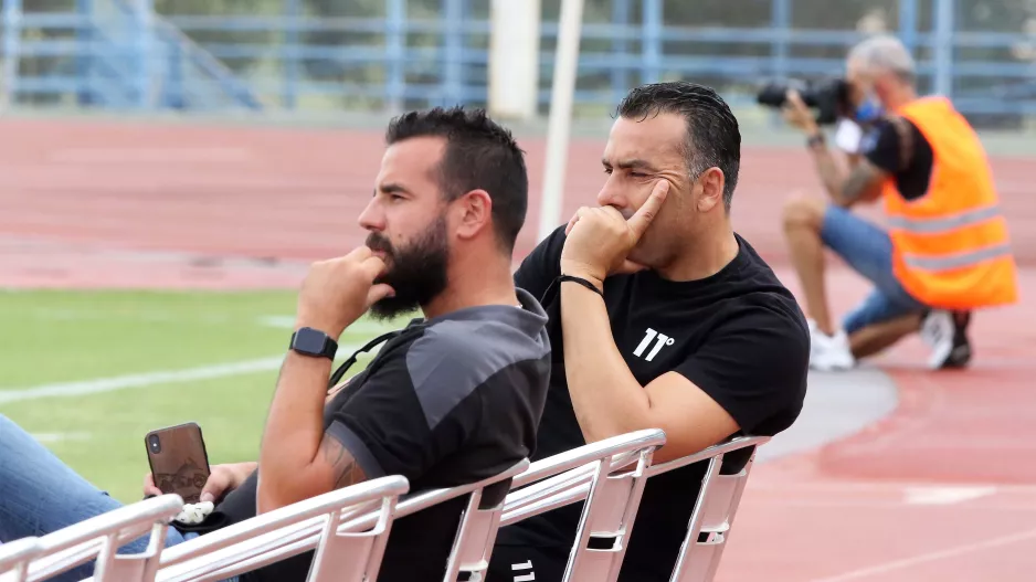 Πρώτοι ΚΑΙ σοβαροί