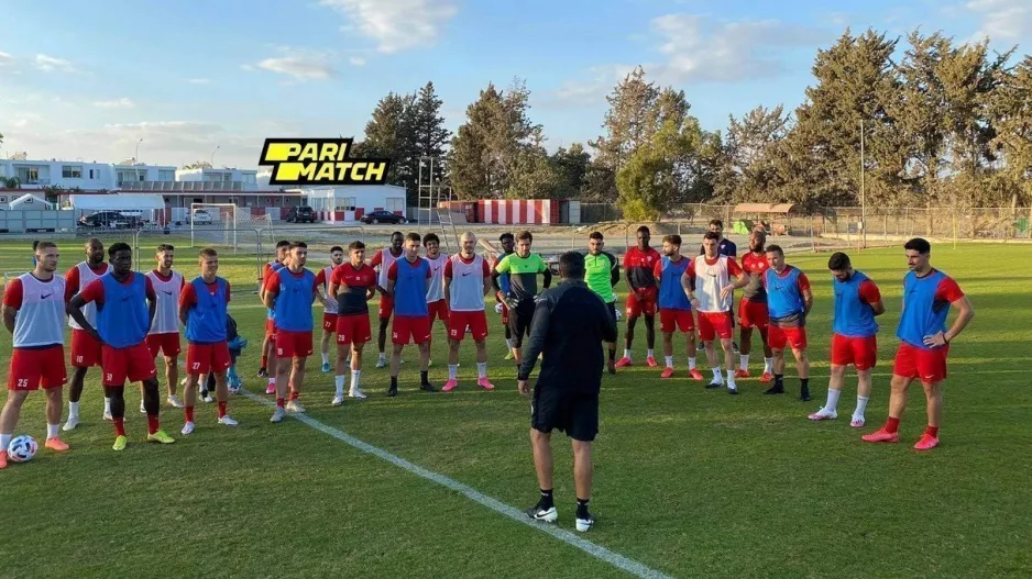 Νέα Σαλαμίνα για ΑΝΟ/  Προπόνηση και... "Κάλεσμα για μαζική παρουσία"