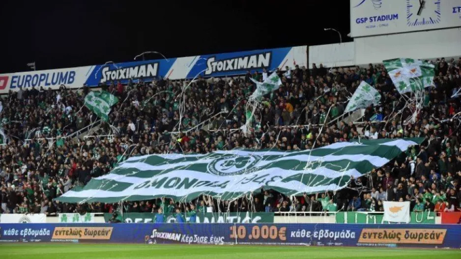 Green Fanatics: "Είσαι ο λόγος να υπάρχω, γεννήθηκα για να σε υπηρετώ!!"