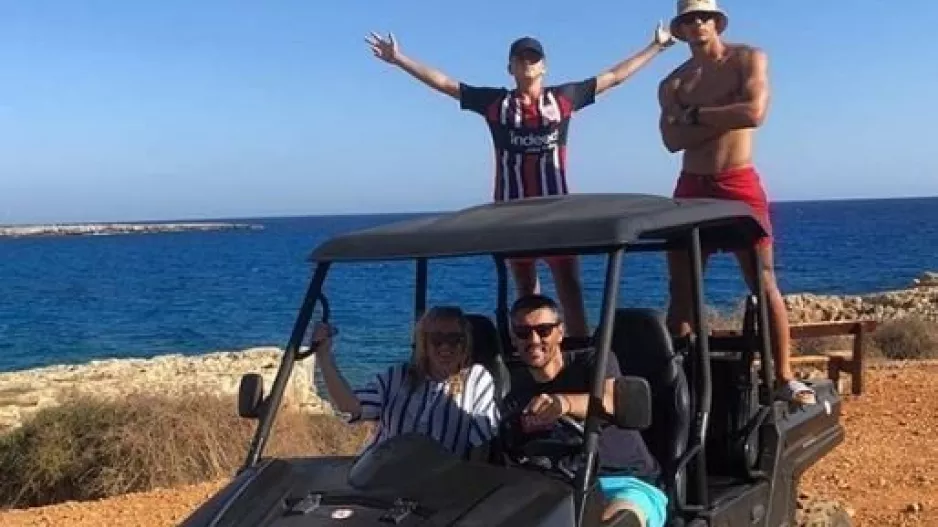 OFF ROAD ο κόουτς/ΦΩΤΟΣ
