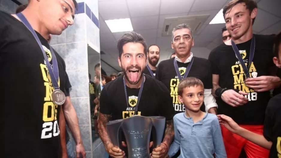 ΑΕΚ σε Κονέ: «Φόρεσες και τίμησες τη φανέλα μας» (φώτο)