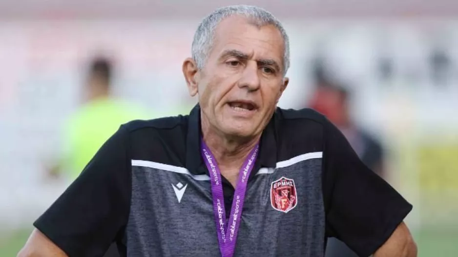 Ρεσιτάλ... ο Νίκος