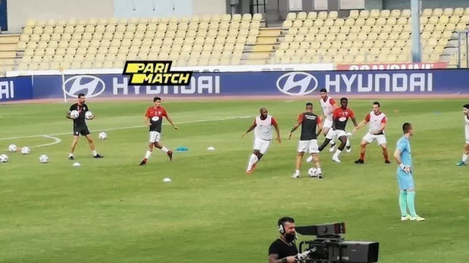 Η εντεκάδα της Νέας Σαλαμίνας 