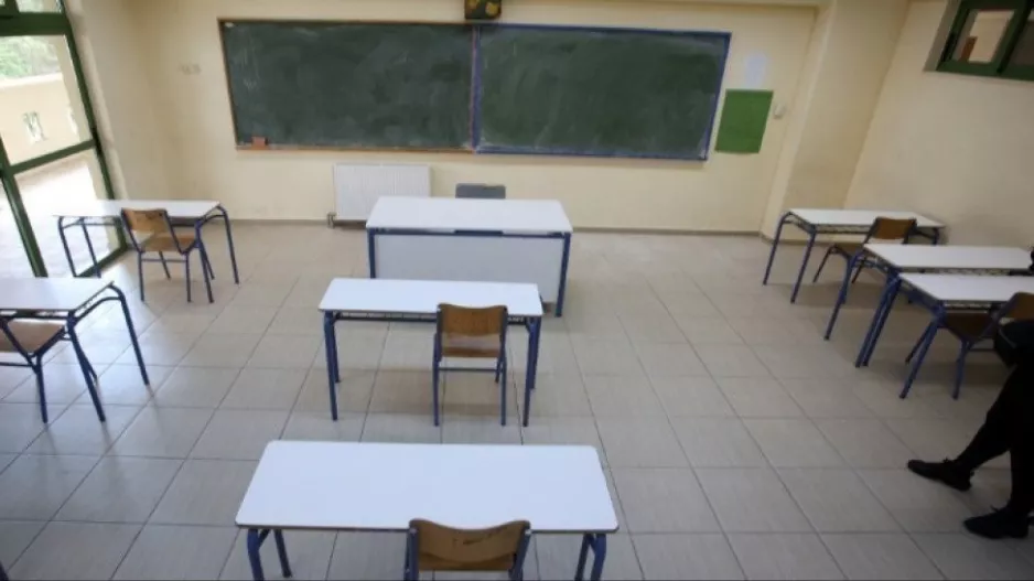 ΚΥΠΡΟΣ/Κρούσματα σε 19 σχολεία και 22 επιχειρήσεις-υπηρεσίες