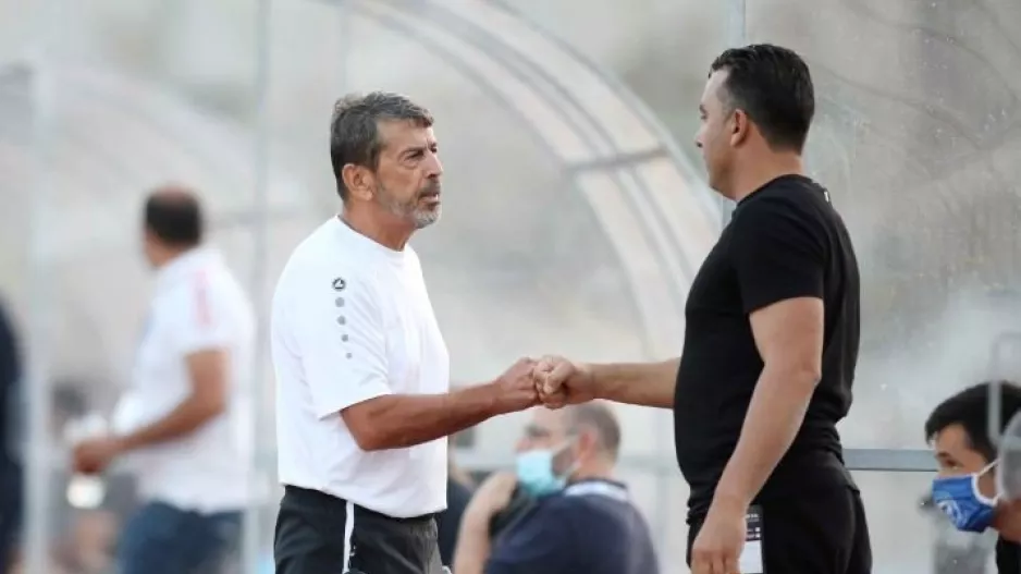 Με... γροθιά οι κόουτς