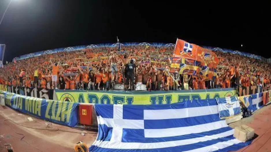 Ο κόσμος.../ΑΠΟΕΛ