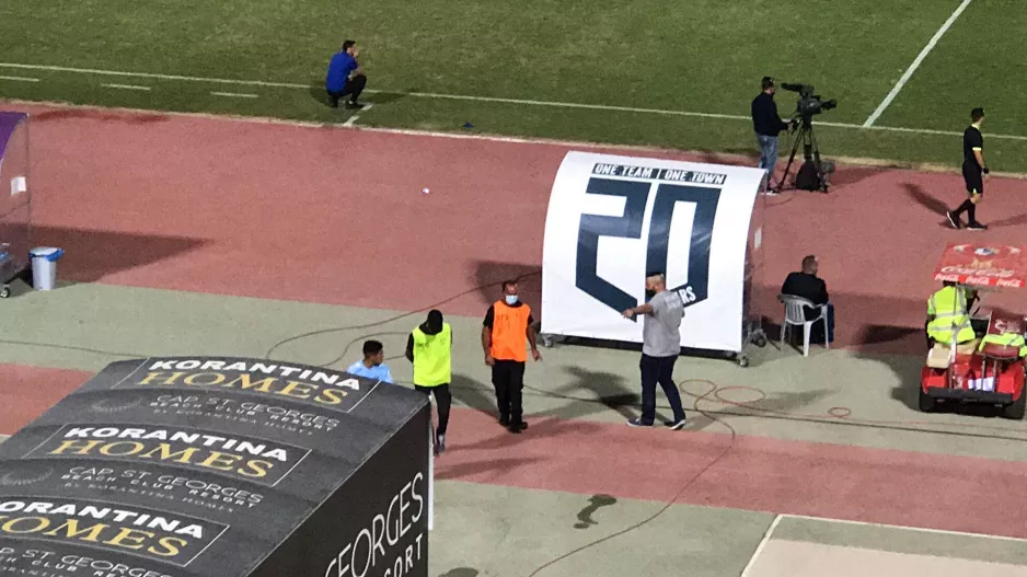 Δυο κίτρινες σε δυο λεπτά και αποβολή!