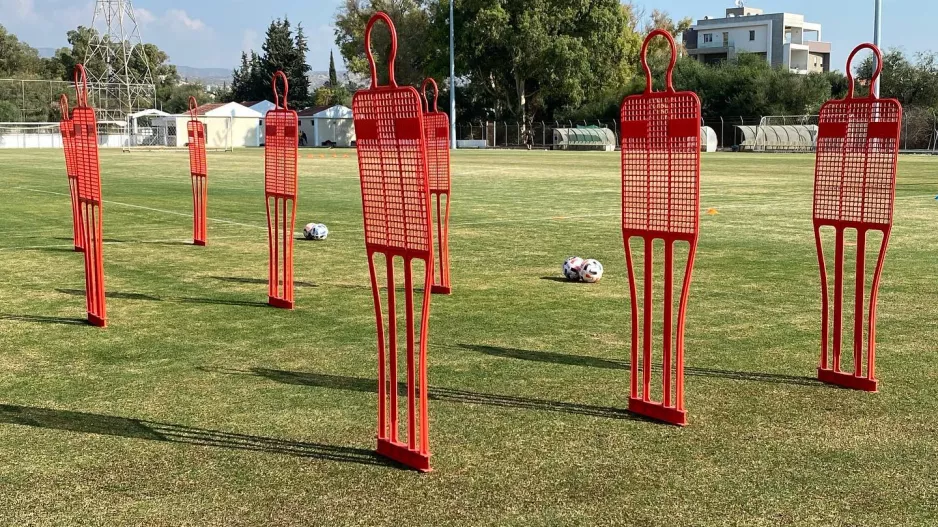 Καλημέρες... ΑΕΛ