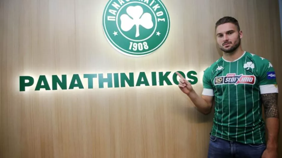 Σένκεφελντ: «Πρέπει να απελευθερωθούμε και έτσι θα έρθουν τα αποτελέσματα»