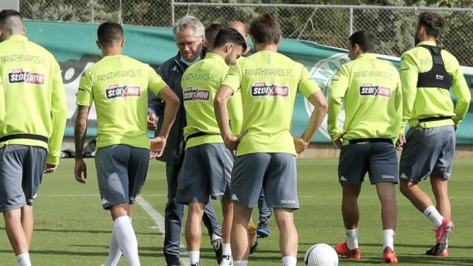 Ομιλία Μπόλονι στο Κορωπί-«Να είμαστε οικογένεια, κρατάμε το δεύτερο ημίχρονο»