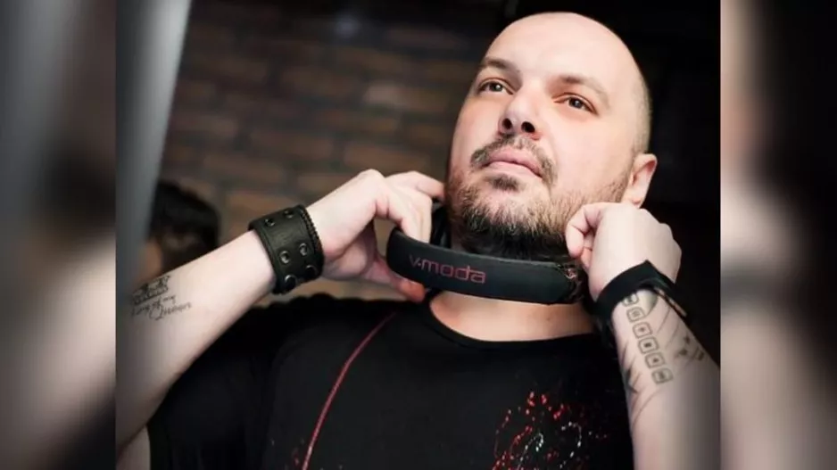 Θλίψη για το θάνατο του Έλληνα Dj Decibel