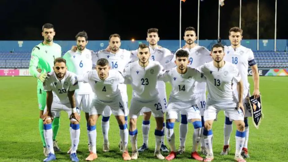Play-out με Εσθονία η Κύπρος