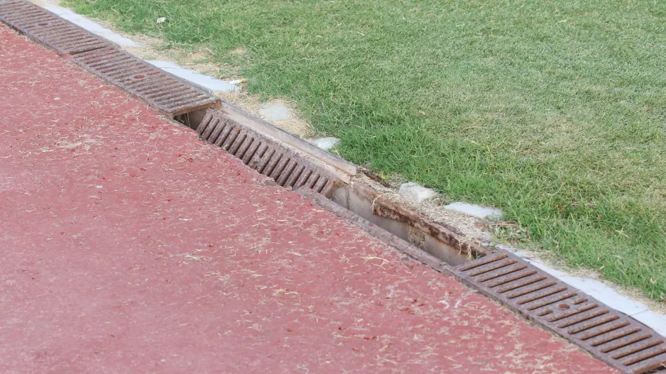 ΕΚΛΕΙΣΕ