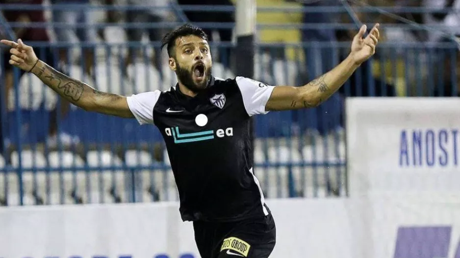 Μήνυμα σε Οκριασβίλι... σε τρεις γλώσσες!