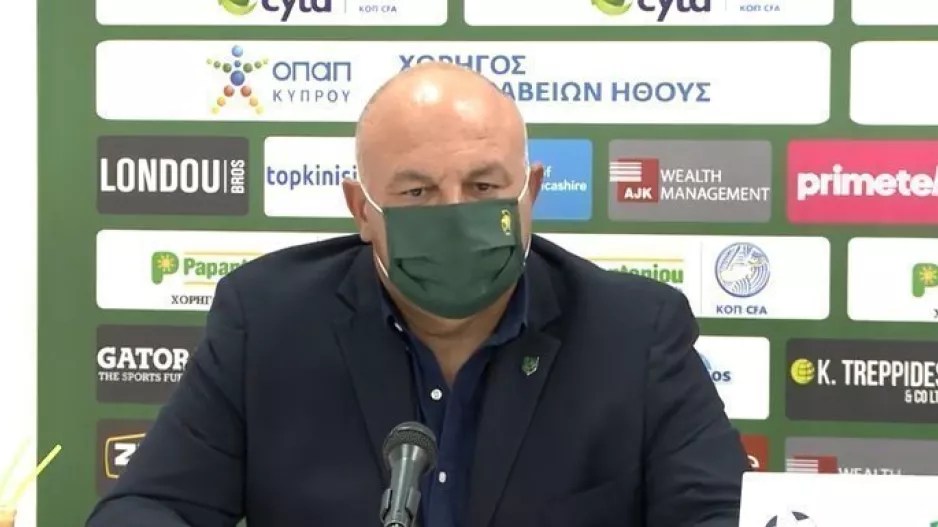ΚΑΡΑΠΑΤΑΚΗΣ σε Σωφρόνη: "Θα έχεις ότι χρειάζεσαι"