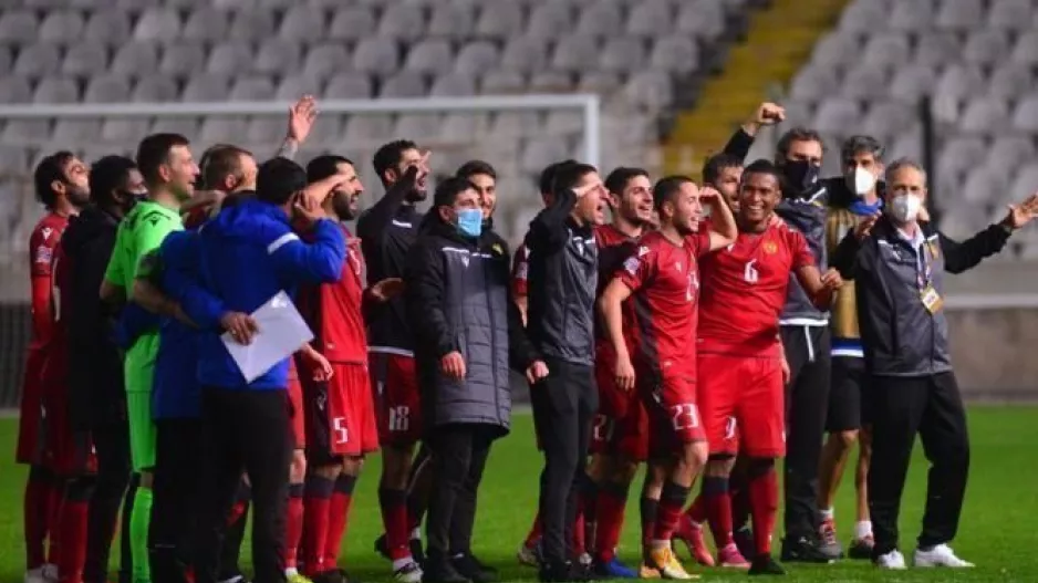 Πρώτη με "ΧΟΦ" και χαιρετισμός στο ΓΣΠ