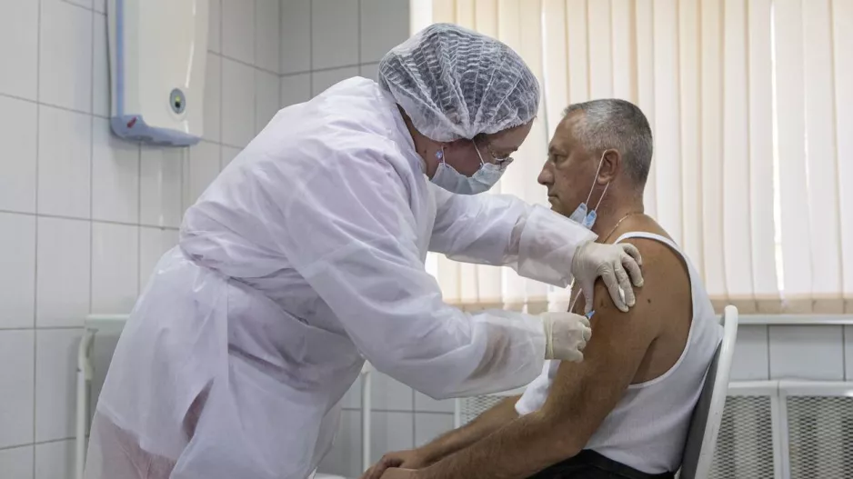 Σημαντική ανακοίνωση/92% αποτελεσματικό το Ρωσικό εμβόλιο