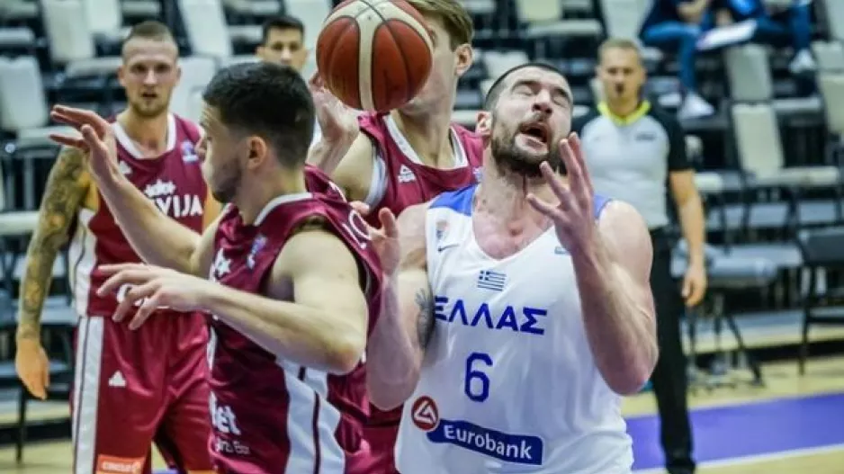 Αγνώριστη η Εθνική Ελλάδος και πρώτη ήττα στα προκριματικά