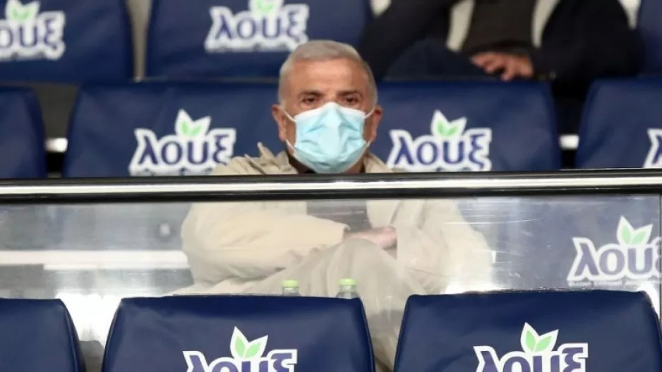 Στα αποδυτήρια ο Μελισσανίδης 