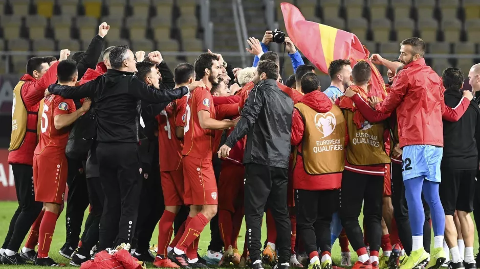 Πρόκριση Σκοπιανών