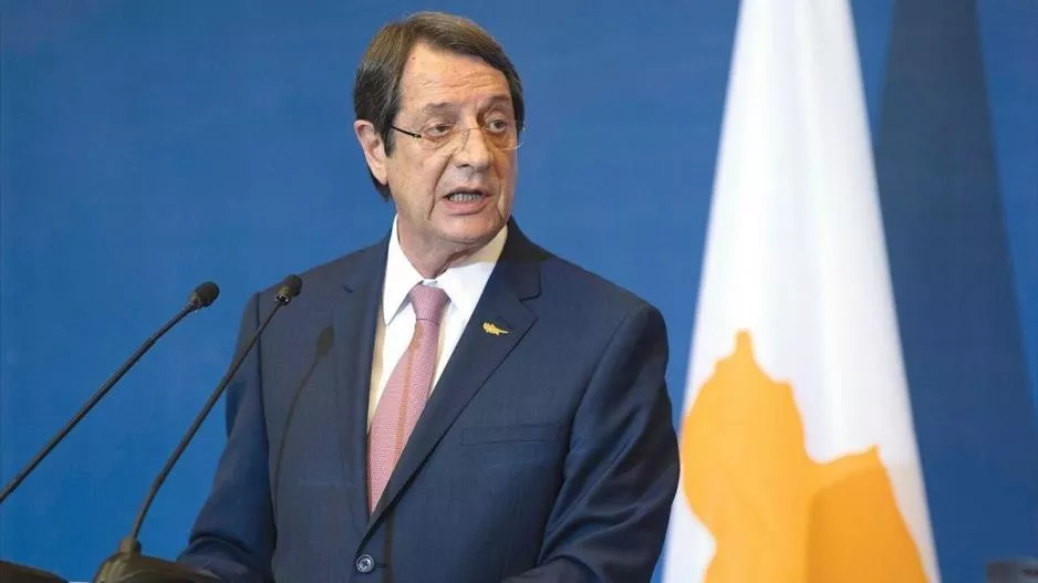 Στις 20:30 το διάγγελμα ΠτΔ - Απαντά σε ερωτήσεις ο Υπ. Υγείας