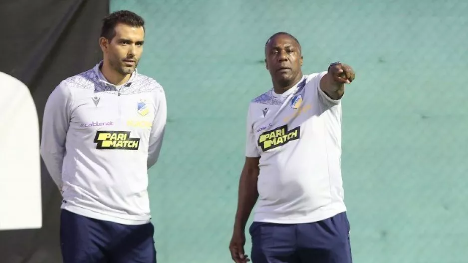 Terry Connor /Δάσος