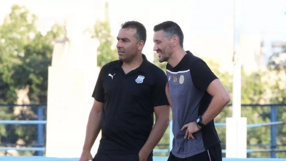 Περιμένει ο Κέρκες/Απόλλων