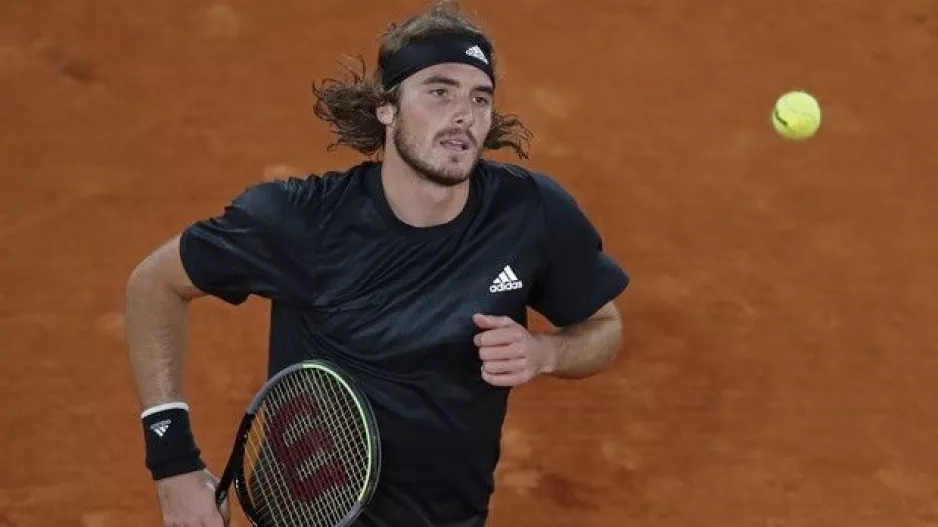 Paris Masters: Επικίνδυνη πρεμιέρα για Τσιτσιπά