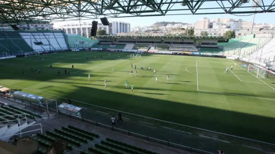 Σήμερα ο νέος χλοοτάπητας στη Λεωφόρο