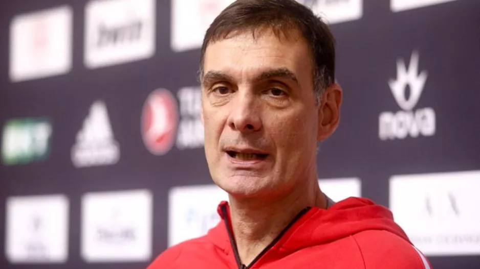 Μπαρτζώκας: «Ομάδα με ιδιαιτερότητες και αινίγματα η Βαλένθια»