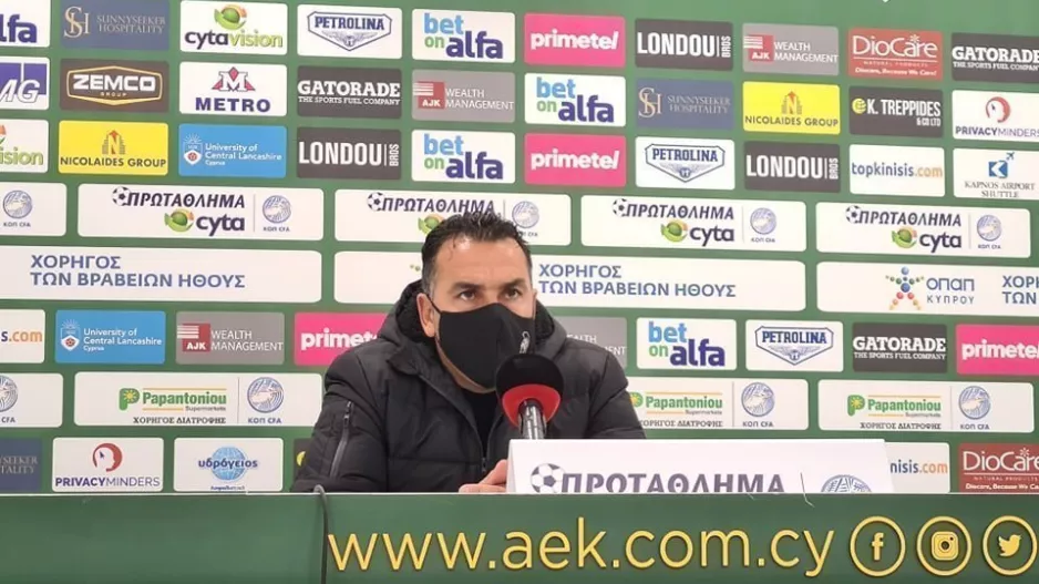 ΣΩΦΡΟΝΗΣ: "Δεν βλέπω πίσω, αυτή η ομάδα με γεμίζει"