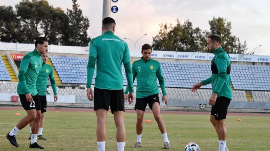 ΦΩΤΟΣ από την προπόνηση με μήνυμα νίκης