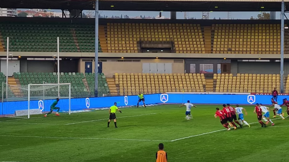 Πέναλτι ο Απόλλωνας, επιβεβαίωση με VAR και 2-0