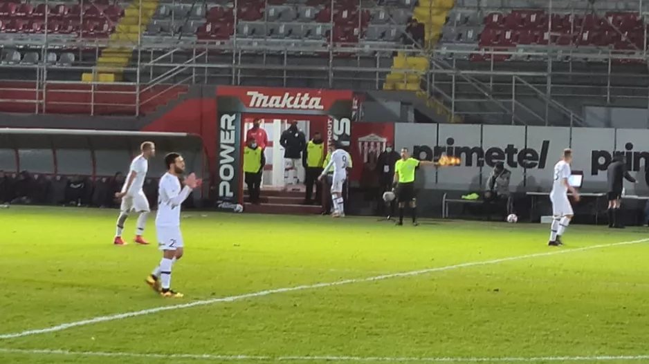 Μπήκε στο 61΄, βγήκε στο 73΄! 