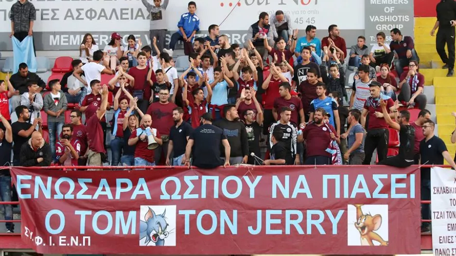 Η πρώτη συνεδρία και η ενίσχυση στο Δ/Σ