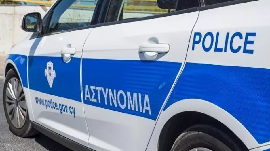 Έπεσε ξύλο...