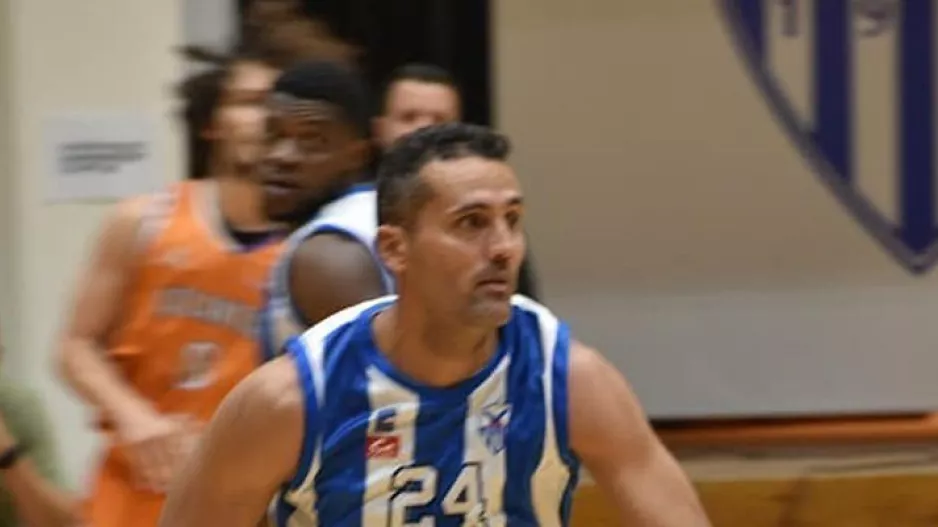 Πρόκριση για την Ανόρθωση