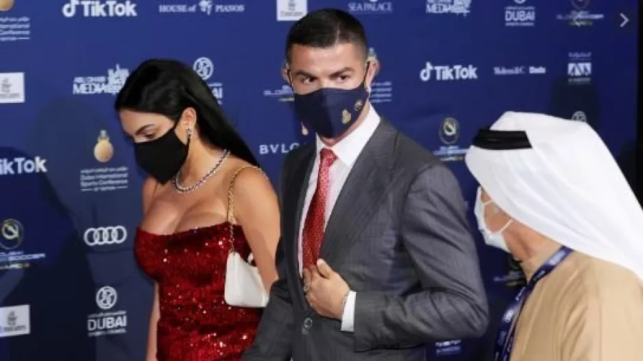 Eντυπωσιακή η Georgina!