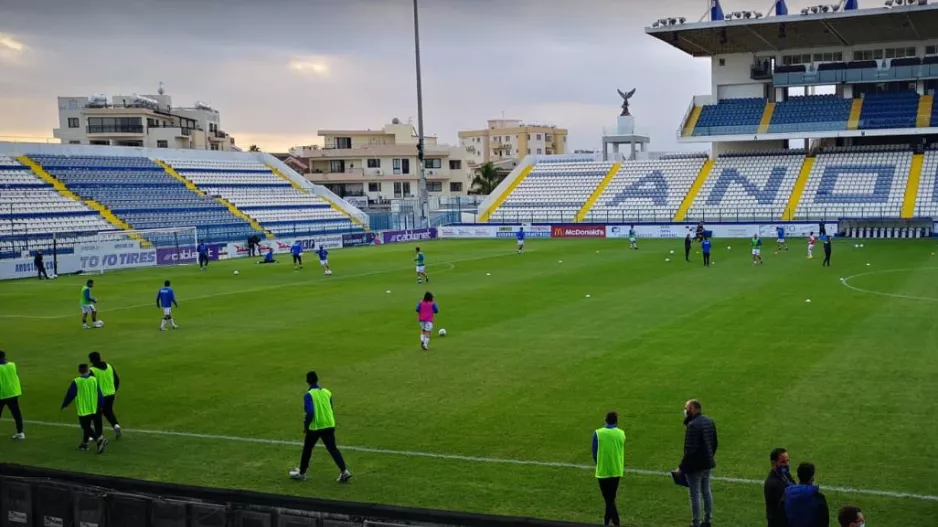 Οι έντεκα του Τιμούρ με Μίχα/Ο Κ.Αρτυματάς στην άμυνα