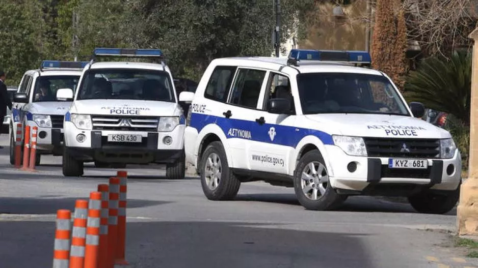 Τι θα κάνει;