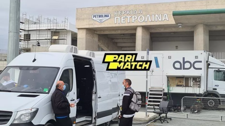 Θεουλή και Μαστορίδης πριν την πρεμιέρα του VAR στην "Αρένα"