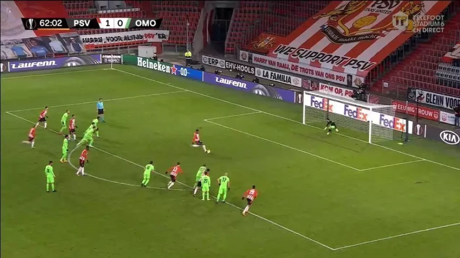Το 2-0 από το σημείο του πέναλτι για την PSV