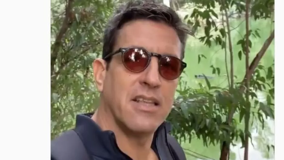 O Κρίστοφερ μιλάει για κακές συνήθειες: "Βήμα 1, 2, 3" (βίντεο)