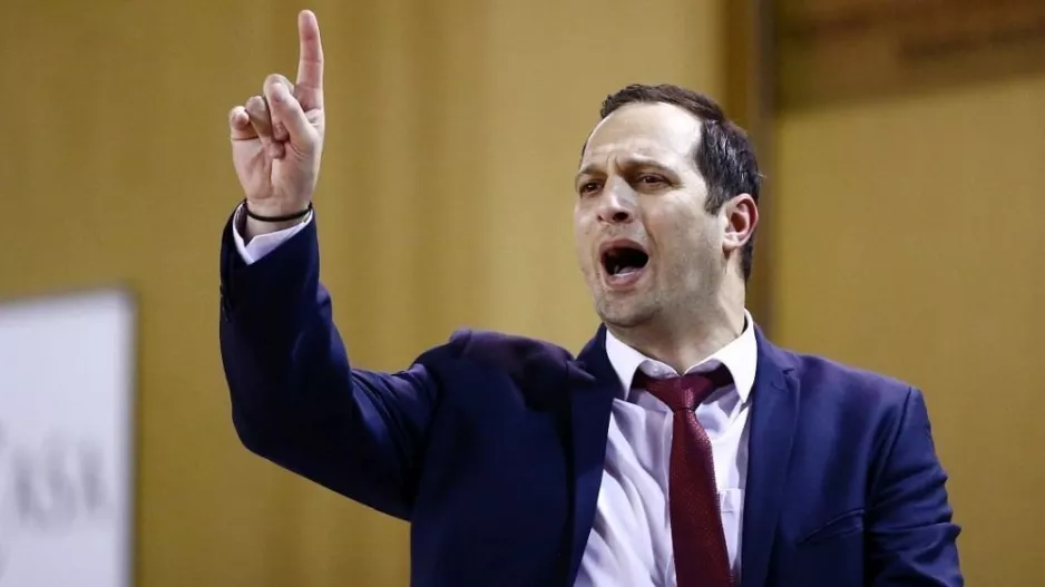 Αλωσε το "παλατάκι" ο δικός μας!