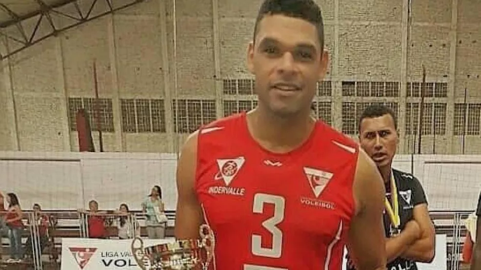 Πήρε Adonis Herrera η ΑΕ Καραβά
