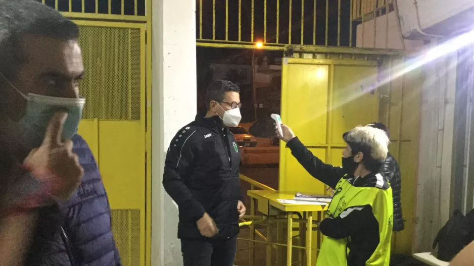 Τσεκ σε Τορναρίτη