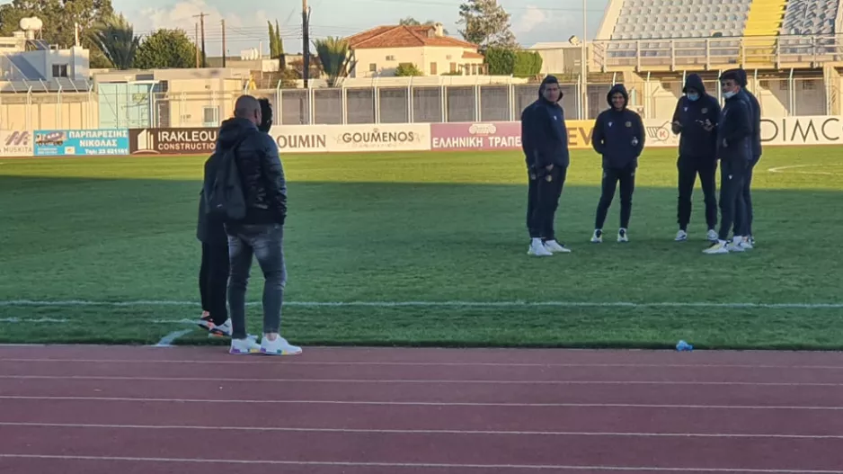 Στο γήπεδο η ΑΕΛ (φώτος)