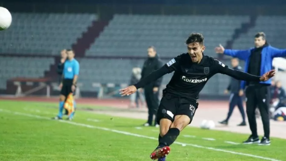 Στην αναμονή ο Γιαννούλης (φώτο)