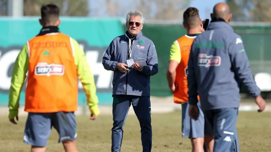 Μπόλονι: «Η ομάδα χρειάζεται 2-3 βασικούς»