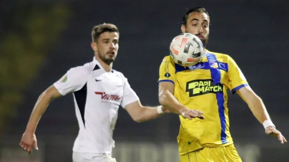 Ζήτησε 100 χιλιάδες, πρόσφερε 30-40